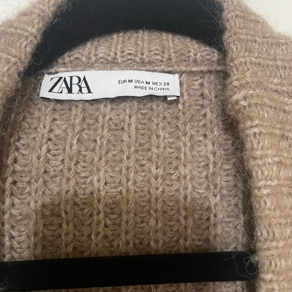 Zara Tan/Brown Oversized Button-Up Knit Cardigan - Picture 2 of 5